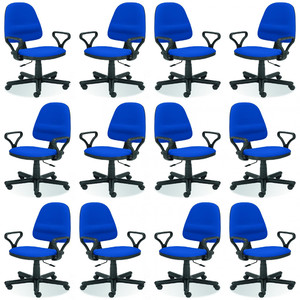 Dwanaście krzeseł biurowych niebieskich - 6060