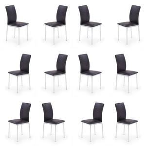 Dwanaście krzeseł czarnych - 6712