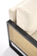 Fotel do salonu, nowoczesny, boho, kolor naturalny z czarnym stelażem, tkanina velvet, rattan syntetyczny