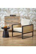 Fotel do salonu, nowoczesny, boho, kolor naturalny z czarnym stelażem, tkanina velvet, rattan syntetyczny