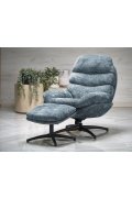 Niebieski fotel z podnóżkiem i funkcją kołysania na czarnym krzyżaku