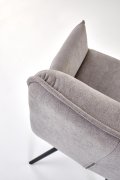 Krzesło do salonu z szerokim siedziskiem i podłokietnikami w kolorze popielatym