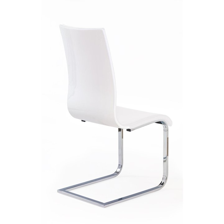 Krzesło do salonu białe z eco skóry na płozach
