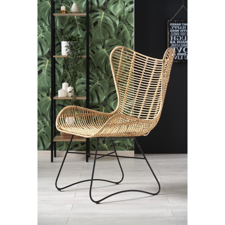 Rattanowy Fotel do salonu, boho, skandynawski, na czarnym stelażu, rattan naturalny