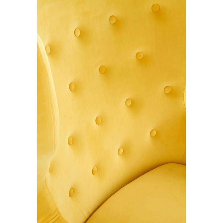 Fotel do salonu, klasyczny, tradycyjny, typu uszak, żółta tapicerka, nóżki drewniane, oparcie pikowane