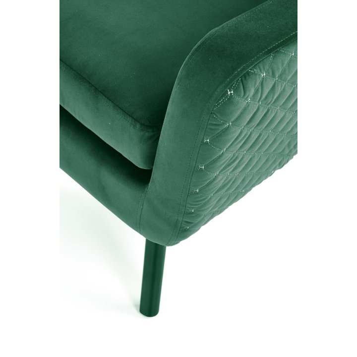 Fotel do salonu, klasyczny, tradycyjny, typu uszak, ciemnozielona tapicerka, nóżki czarne drewniane, oparcie pikowane