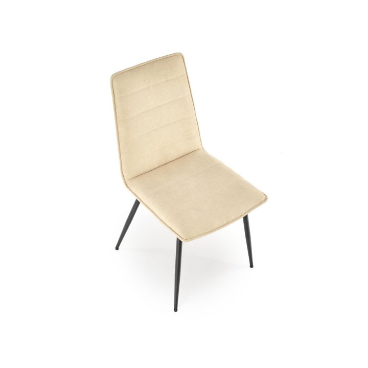 Beżowe krzesło do jadalni tapicerowane o minimalistycznym designie z czarnymi nogami