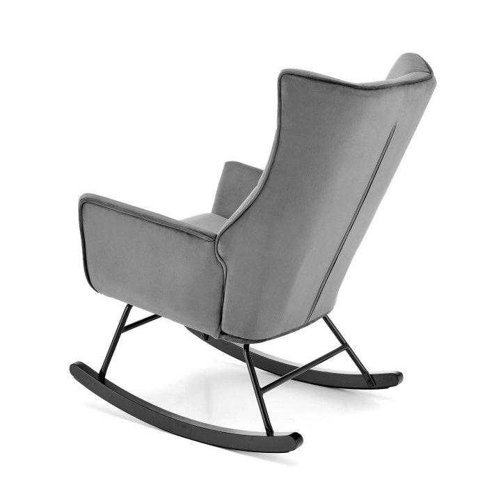 Fotel do salonu, bujany, nowoczesny, popiel, na czarnych drewnianych płozach, tkanina velvet