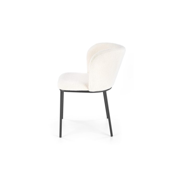 Krzesło białe do salonu minimalistyczne z czarnymi smukłymi nogami