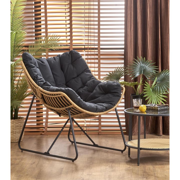 Fotel do salonu boho nowoczesny, kolor czarny i rattan syntetyczny