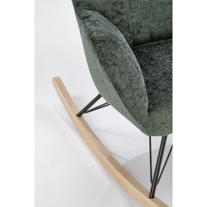 Fotel do salonu, bujany, nowoczesny, kolor ciemny zielony, na płozach drewnianych.