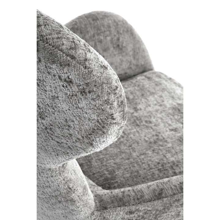 Fotel do salonu typu uszak w kolorze popielatym z czarną podstawą