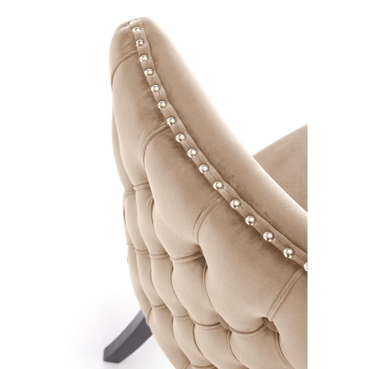 Krzesło do salonu beżowe tapicerowane z drewnianymi nogami