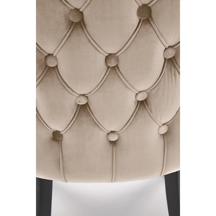 Krzesło do salonu beżowe tapicerowane z drewnianymi nogami