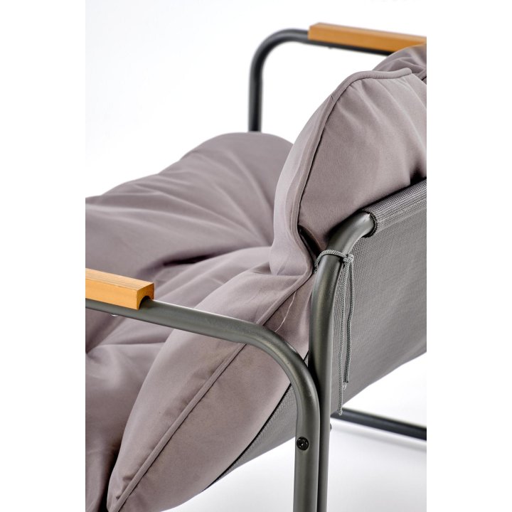 Zestaw ogrodowy, nowoczesny ze stolikiem, z brązowymi poduszkami