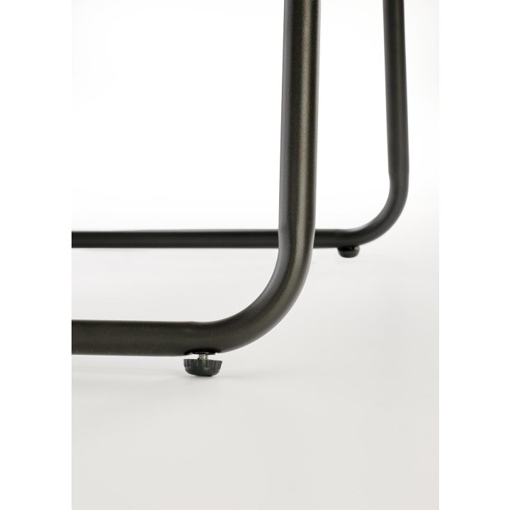 Zestaw ogrodowy, nowoczesny ze stolikiem, z brązowymi poduszkami