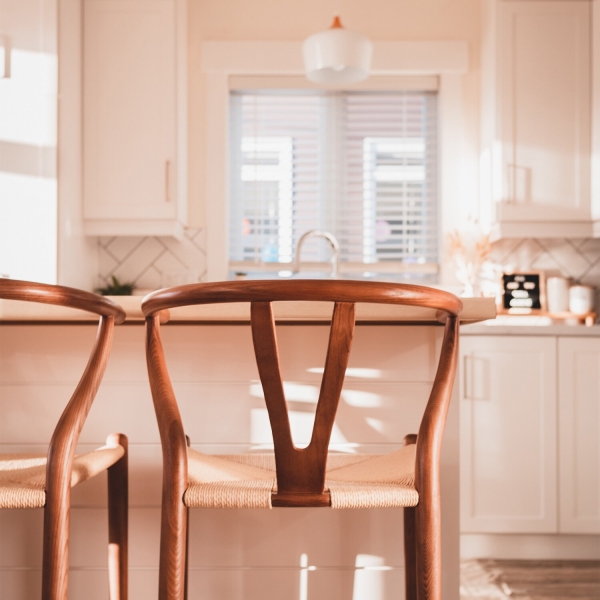 Krzesło Wicker Naturalne brązowe cieme i nspirowane Wishbone - D2 DESIGN