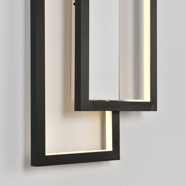 Lampa ścienna SYMMETRY-160 LED czarna 160 cm