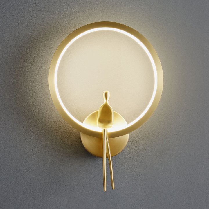 Lampa ścienna LED AMICI RING LED złota 27 cm